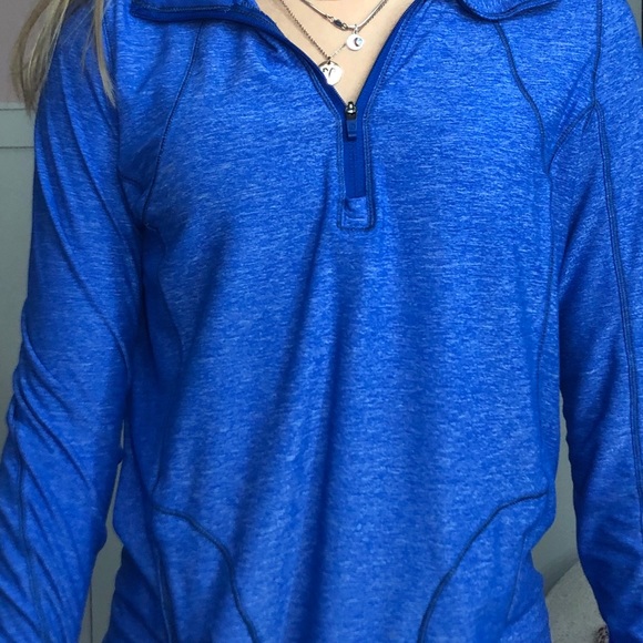 Lululemon Blue Top - Picture 4 of 6